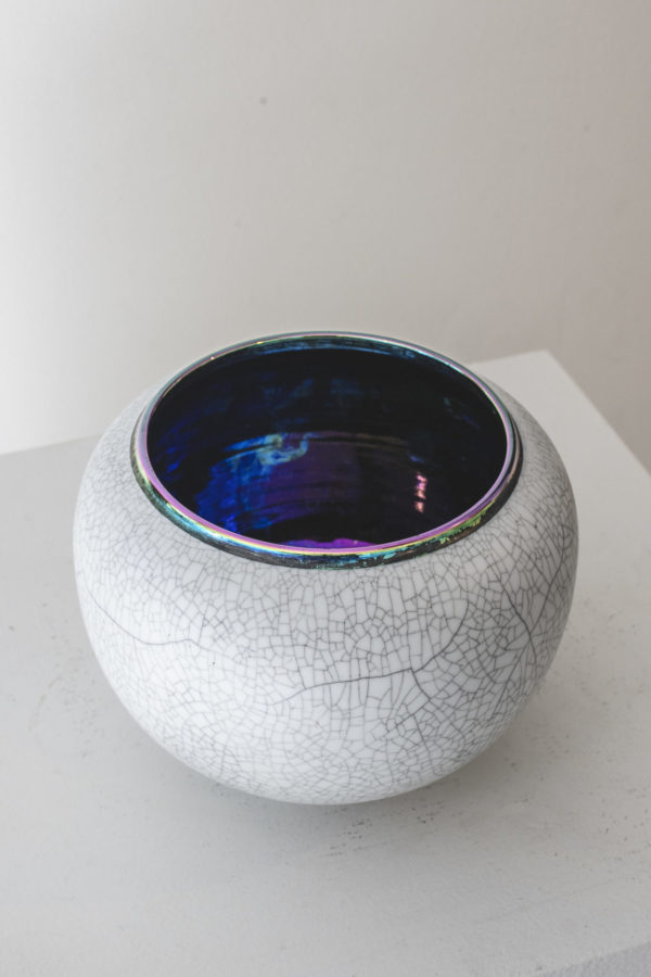 with Jingdezhen artisans 'Ritual Object 3' - Image 2